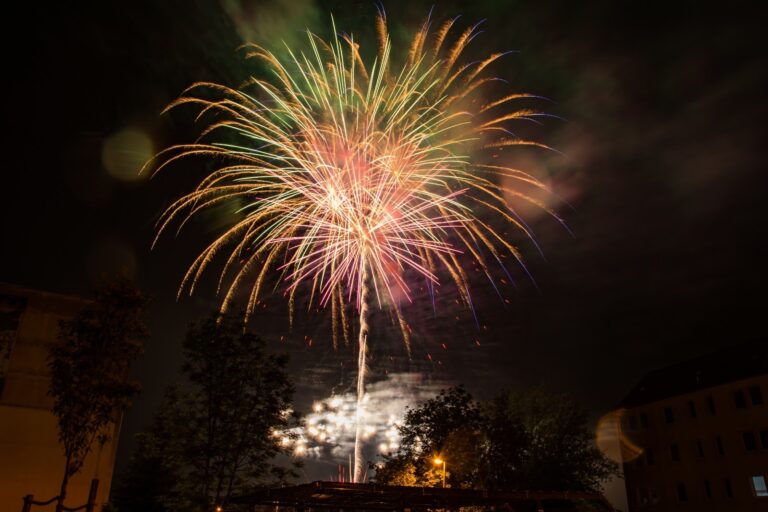 Feuerwerk Knall Effekt (1)